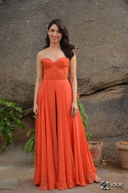 Tamannah-Interview-About-Oopiri